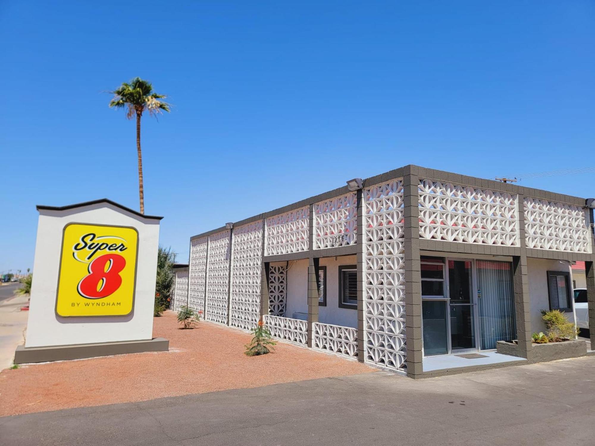 Super 8 By Wyndham El Centro North Hotel Eksteriør billede